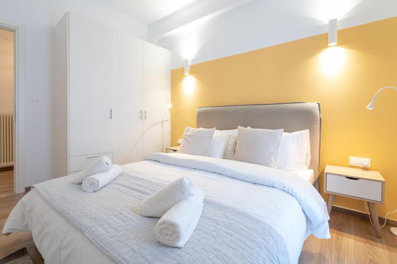 Urban Boho Apartment In Koukaki Athen Exterior foto